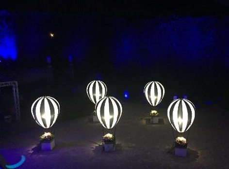 Надувные декорации "Воздушный Шар" для оформления частного мероприятия в Италии